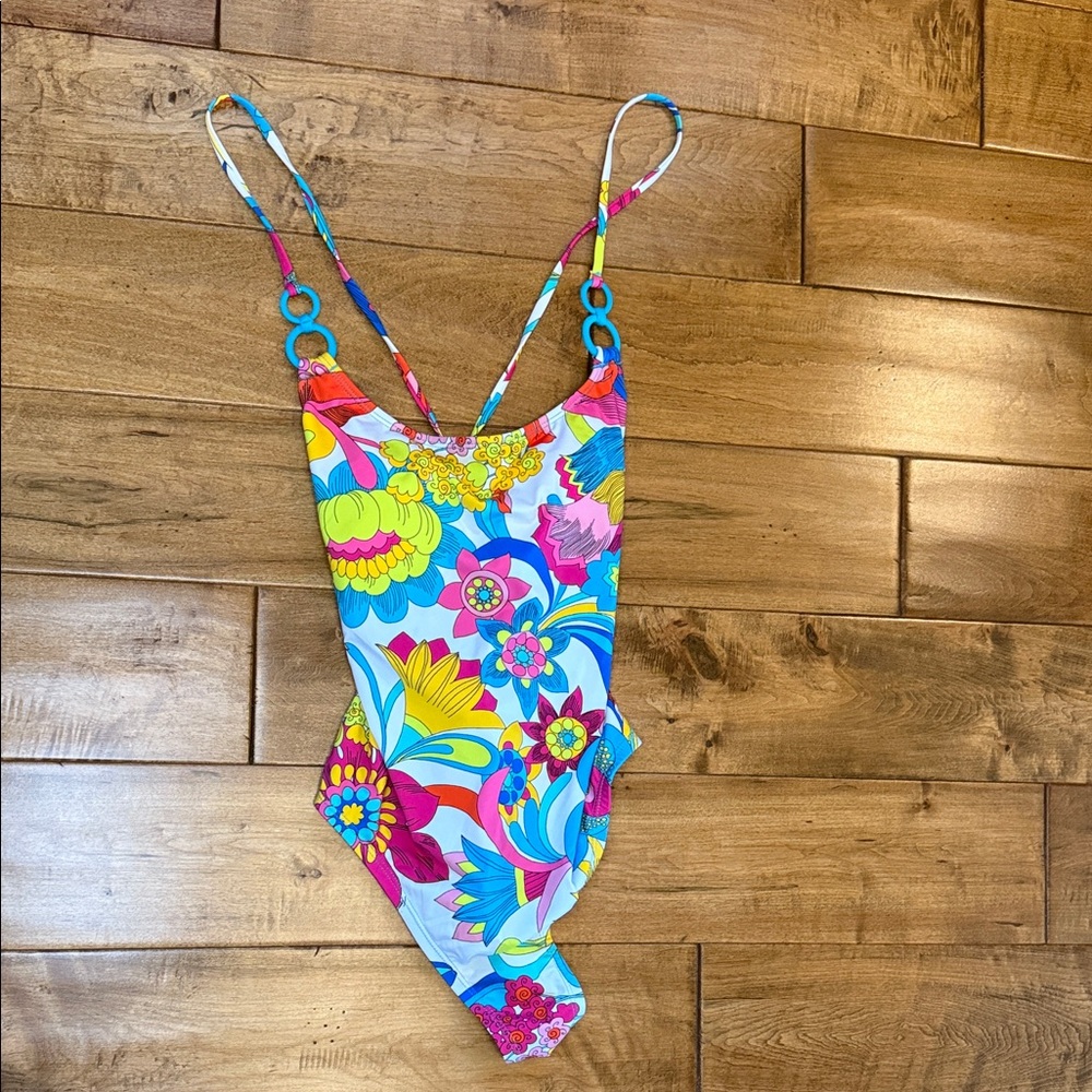 Trina Turk Swim Fontaine Twist Back Convertible Suit